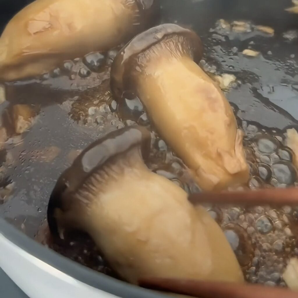 Soy-Braised King Oyster Mushrooms Img 2113 1024x1024