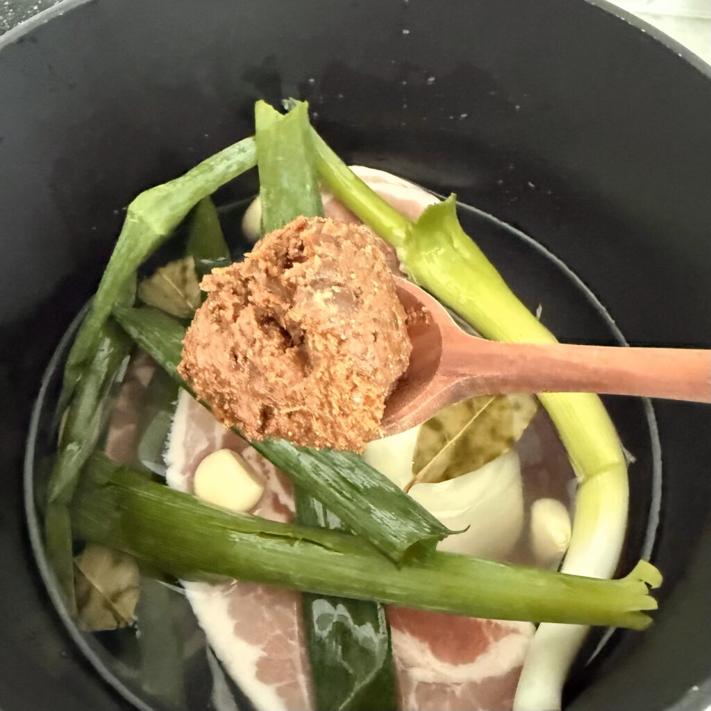 Gentle Homemade Bossam (Korean Boiled Pork) for the Whole Family Img 3040 1024x1024