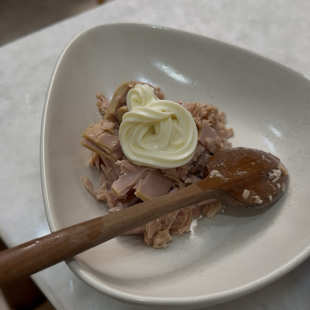 Mini Tuna Kimbap Recipe (Korean Bite-Size Rolls) Img 4192 1024x1024