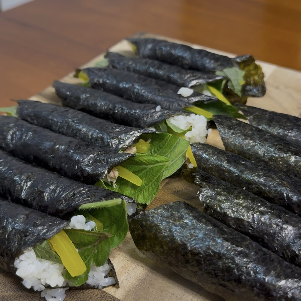 Mini Tuna Kimbap Recipe (Korean Bite-Size Rolls) Img 4200 1024x1024