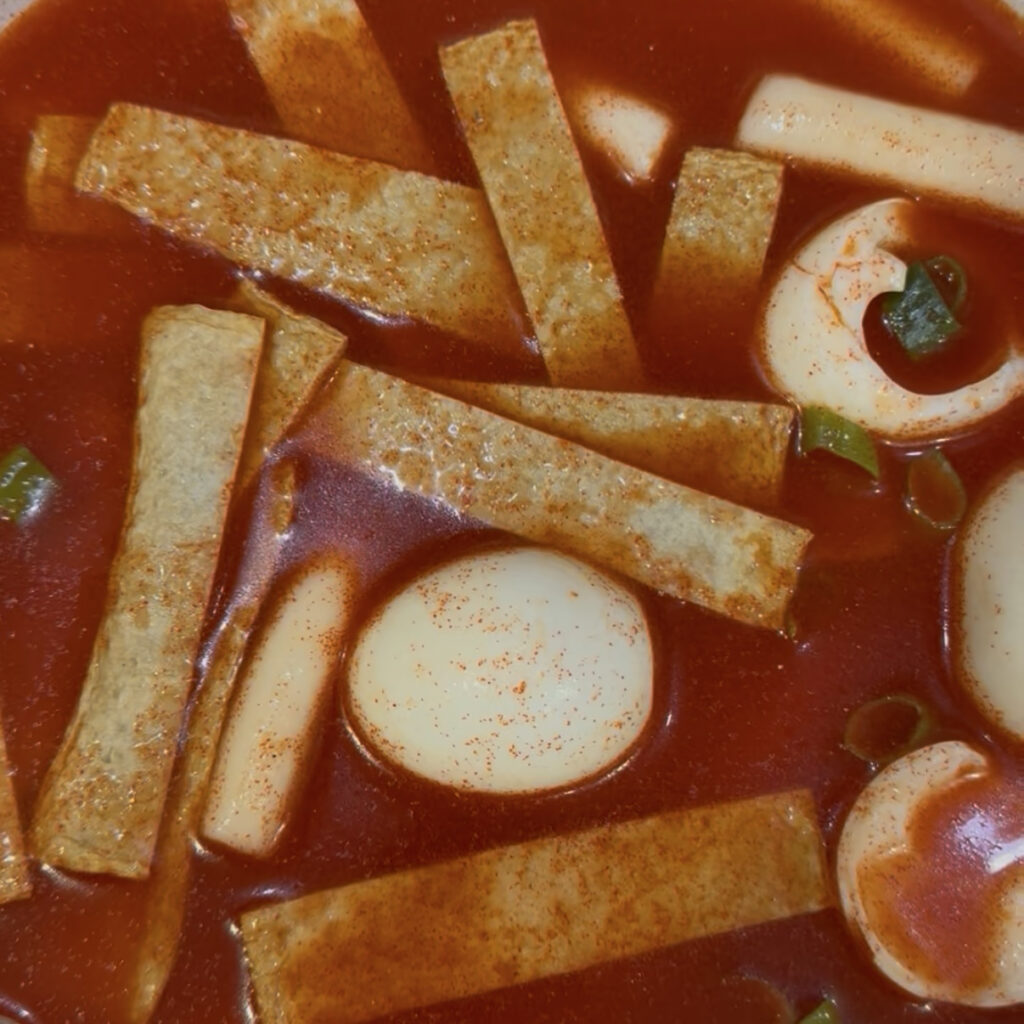 Spicy red sauce prepared for Korean tteokbokki