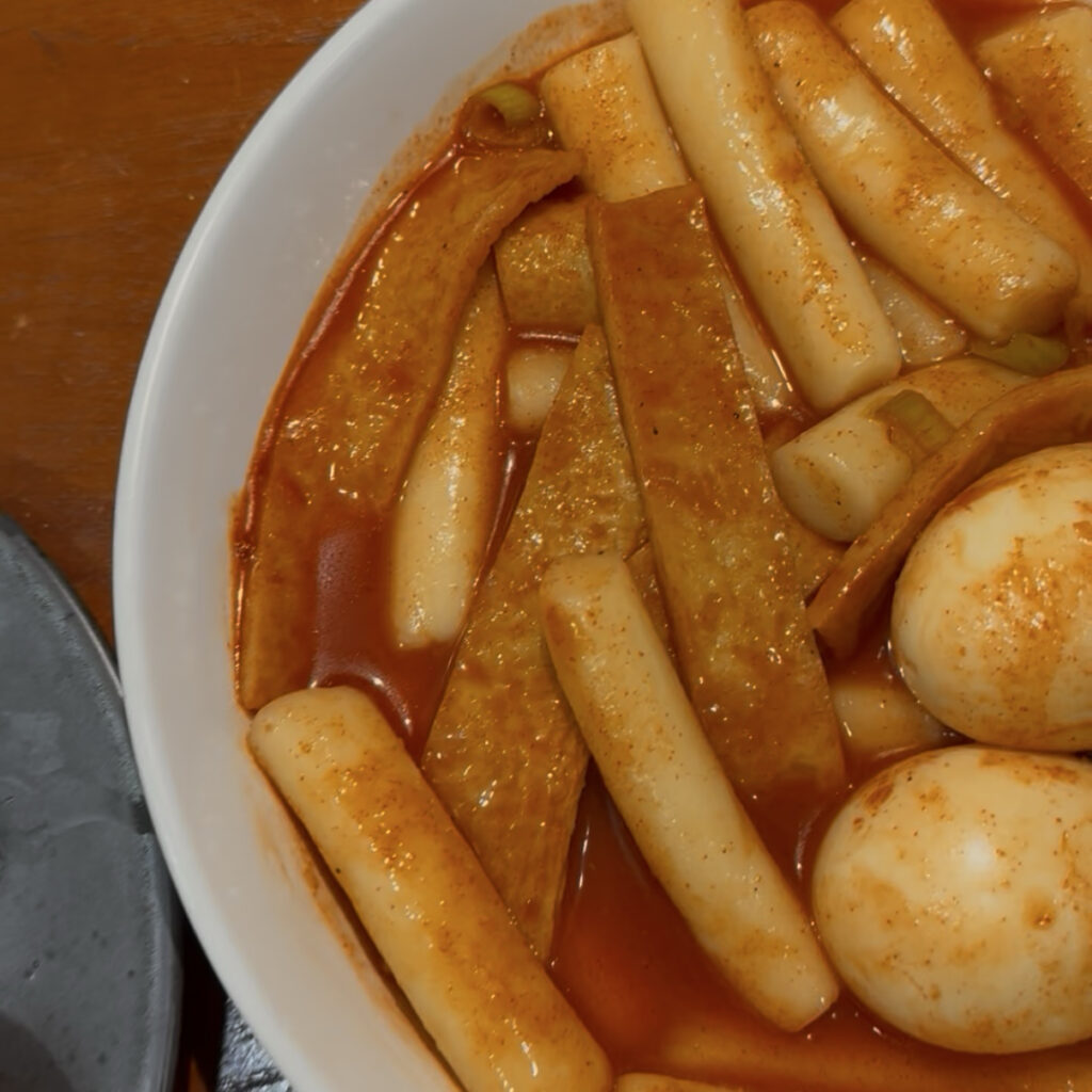 Easy homemade tteokbokki with chewy rice cakes