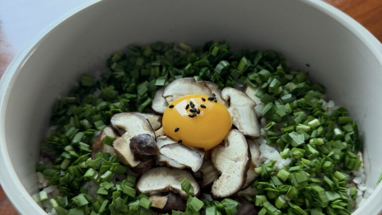 Korean Shiitake Mushroom Rice with Chives
